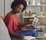 Manteniendo tus habilidades afiladas mientras trabajas desde casa